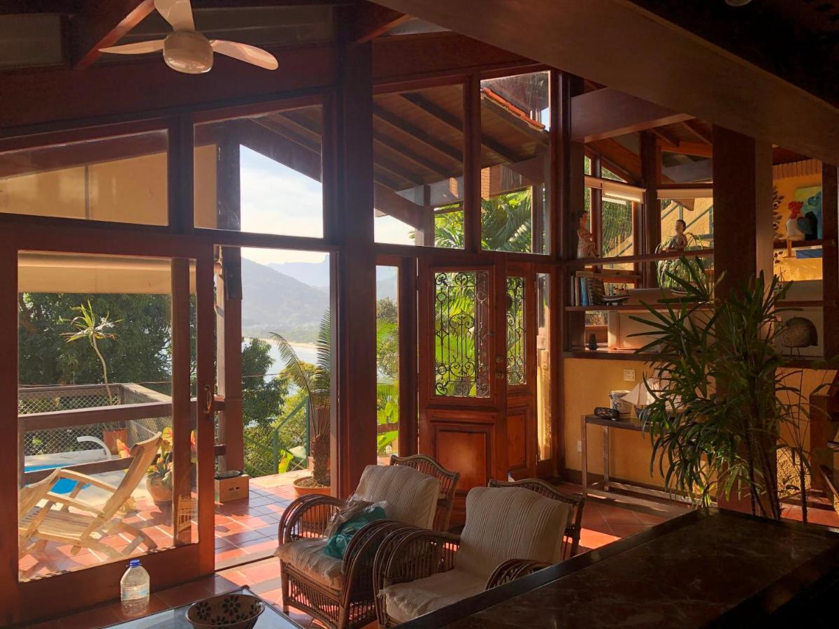 Mansao Na Costa Com Vista O Mar Holiday home *